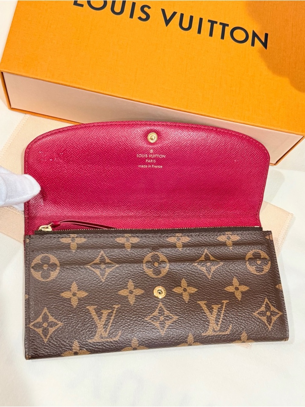 Louis Vuitton Monogram Fuschia Emilie Bifold Wallet - Picture 8 of 16